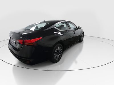 2024 Nissan Altima - Photo 7