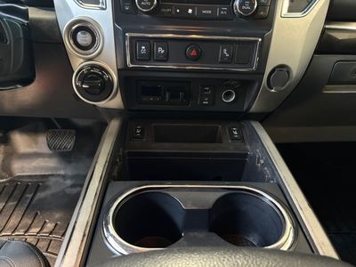 2017 Nissan Titan XD - Photo 8
