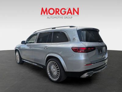 2026 Mercedes-Benz GLS — photo 9 view