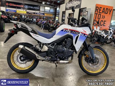 2025 Honda Transalp - Photo 7