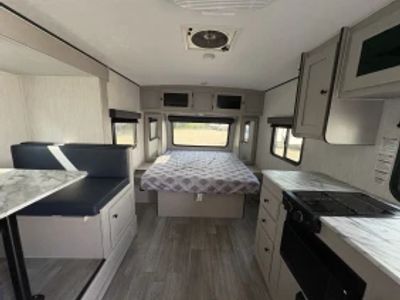 2025 Coachmen Apex Nano - Photo 4