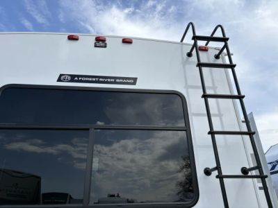 2025 Coachmen Freedom Express Ultra Lite - Photo 12