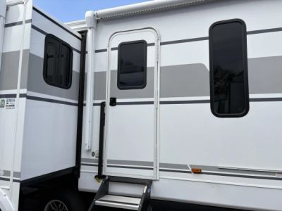 2025 Coachmen Freedom Express Ultra Lite - Photo 13