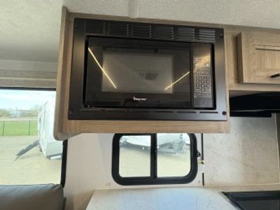 2025 Coachmen Freedom Express Ultra Lite - Photo 54