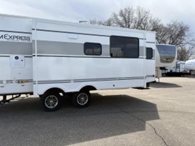 2025 Coachmen Freedom Express Ultra Lite - Photo 7