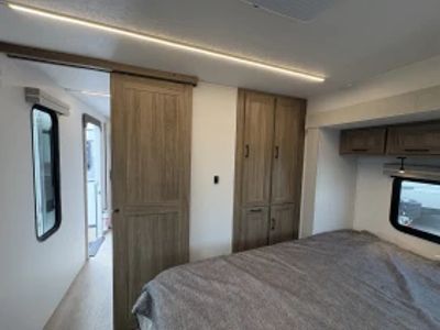 2025 Coachmen Freedom Express Ultra Lite - Photo 34