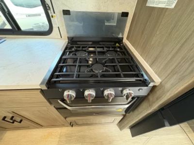2025 Coachmen Freedom Express Ultra Lite - Photo 56