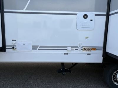 2025 Coachmen Freedom Express Ultra Lite - Photo 19