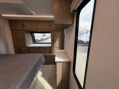 2025 Coachmen Freedom Express Ultra Lite - Photo 31
