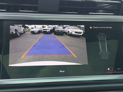 2024 Audi Q3 — photo 16 view