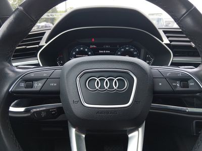 2024 Audi Q3 — photo 12 view