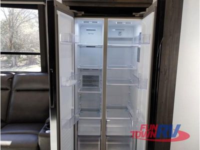 2025 Keystone RV Fuzion Impact Edition - Photo 24