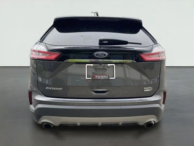 2020 Ford Edge — interior view
