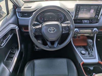 2019 Toyota RAV4 - Photo 14