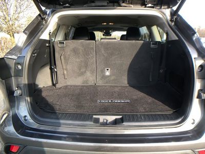 2023 Toyota Highlander XLE - Photo 7