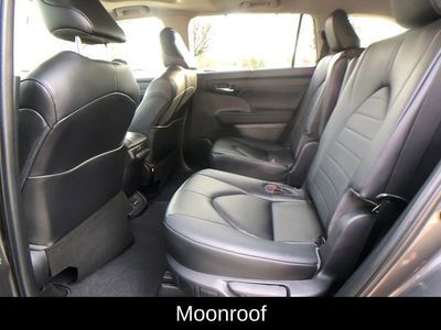 2023 Toyota Highlander XLE - Photo 15