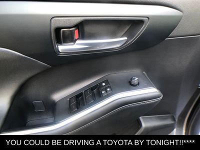 2023 Toyota Highlander XLE - Photo 19