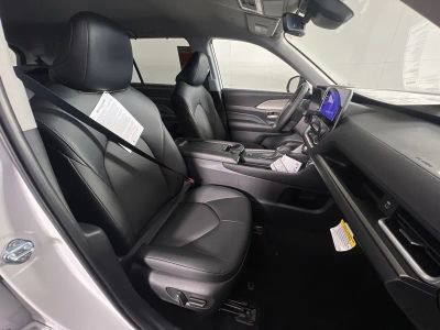2024 Toyota Grand Highlander — photo 29 view