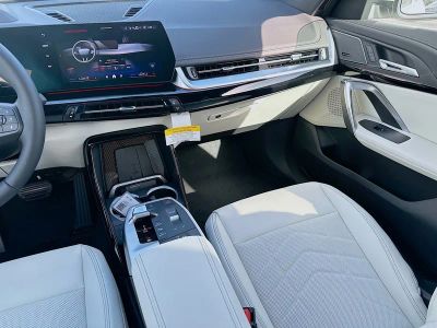 2026 BMW X1 — photo 18 view
