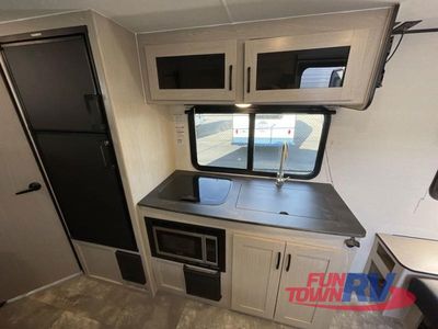2022 Coachmen RV Apex Nano - Photo 9
