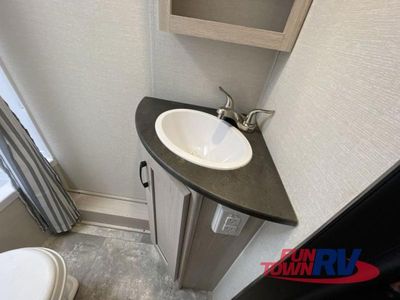 2022 Coachmen RV Apex Nano - Photo 17