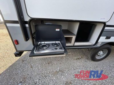 2022 Coachmen RV Apex Nano - Photo 4