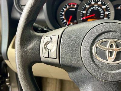 2012 Toyota RAV4 — photo 15 view