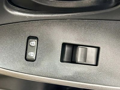 2012 Toyota RAV4 — photo 26 view
