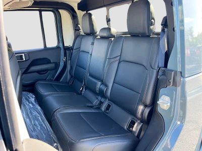 2026 Jeep Gladiator — photo 23 view