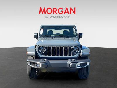 2026 Jeep Gladiator — side profile view