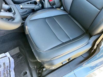 2026 Jeep Gladiator — photo 18 view
