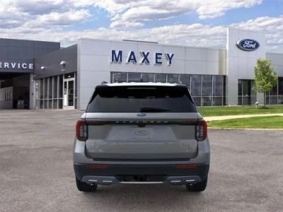 2026 Ford Explorer — detail view