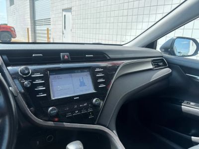 2020 Toyota Camry - Photo 15