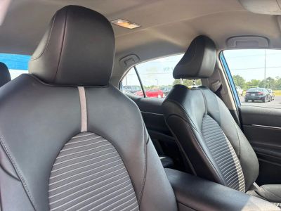 2020 Toyota Camry - Photo 24
