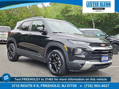 2023 Chevrolet Trailblazer LT in Mosaic Black Metallic — front three-quarter view