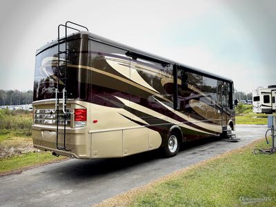2015 Newmar Canyon Star - Photo 2
