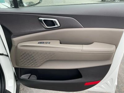 2026 Kia Carnival — photo 21 view