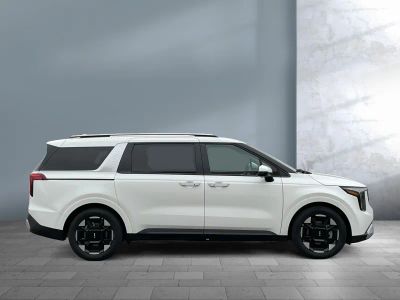 2026 Kia Carnival — photo 7 view