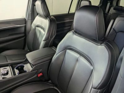 2025 Jeep Grand Cherokee L — photo 10 view