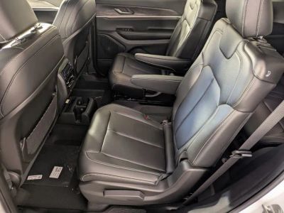 2025 Jeep Grand Cherokee L — photo 13 view