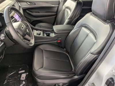 2025 Jeep Grand Cherokee L — photo 9 view