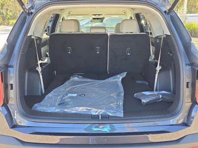 2026 Kia Sorento — photo 12 view