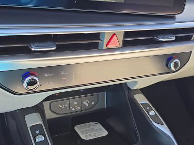 2026 Kia Sorento — photo 27 view