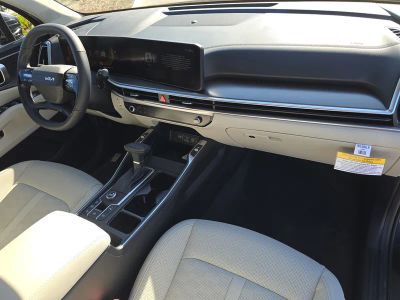 2026 Kia Sorento — photo 14 view