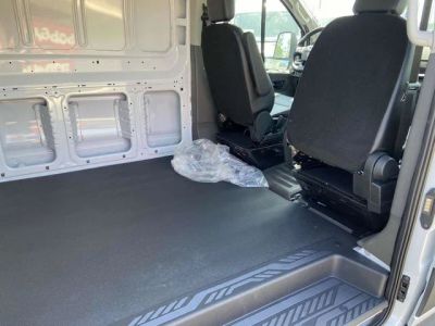 2025 Ford Transit-250 - Photo 9