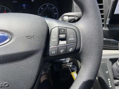 2025 Ford Transit-250 - Photo 17