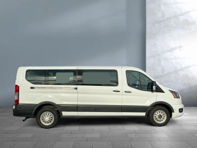 2024 Ford Transit Passenger Wagon — photo 7 view