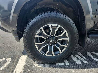 2023 Toyota Tacoma - Photo 11