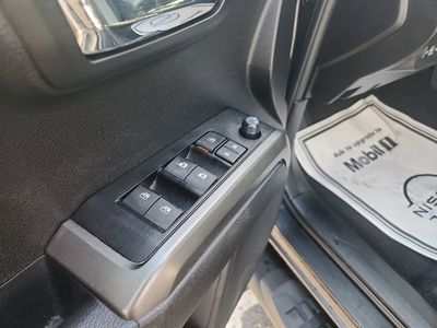 2023 Toyota Tacoma - Photo 14