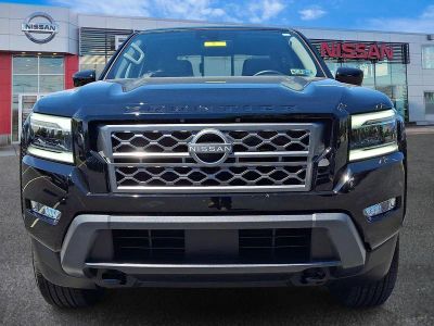 2024 Nissan Frontier — side profile view